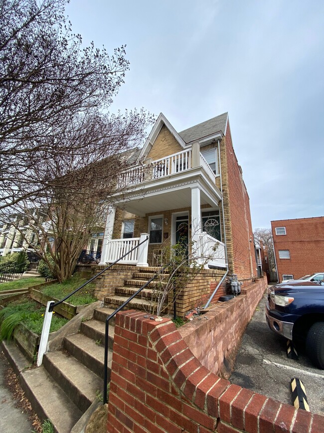 Building Photo - 3012 Patterson Ave
