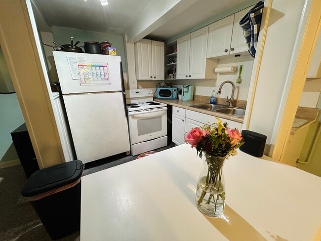 Foto del edificio - 1377 Scott Blvd