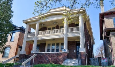 Building Photo - 1712-1714 Bryden Rd