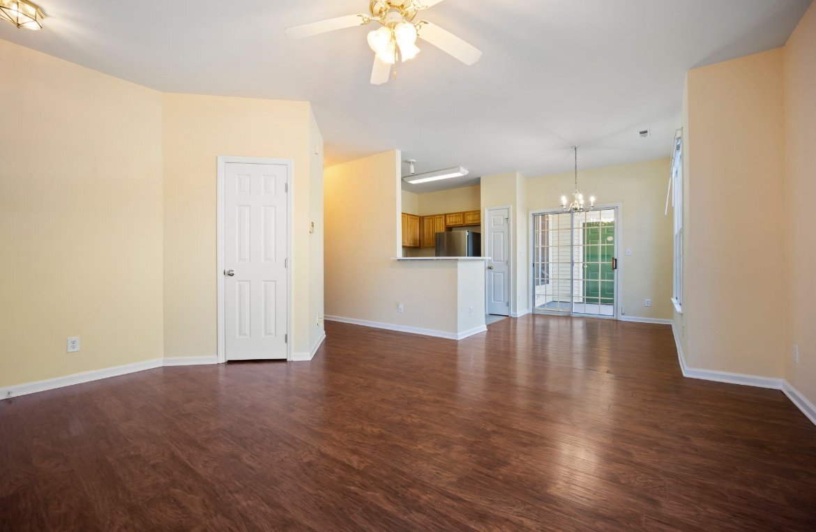 Foto del edificio - 1511 Kudrow Ln