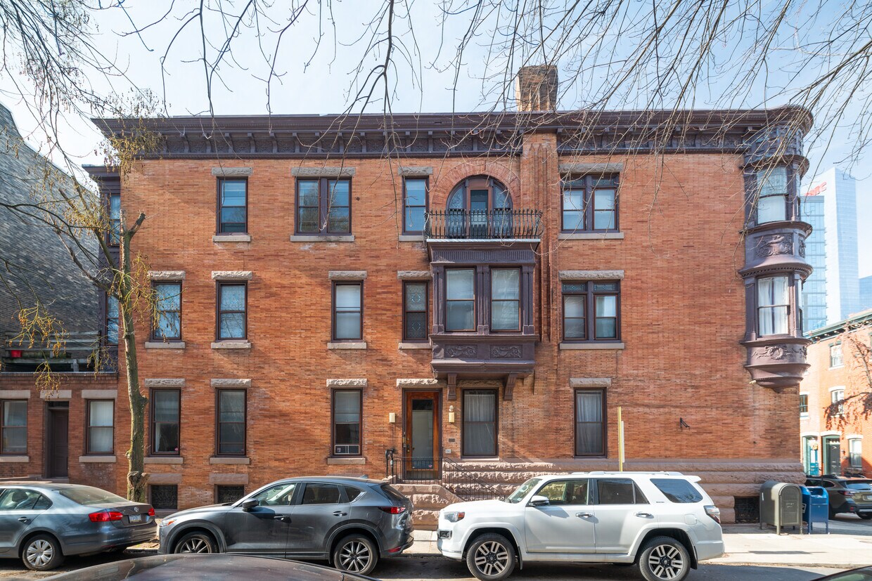 Primary Photo - 2400 Spruce St