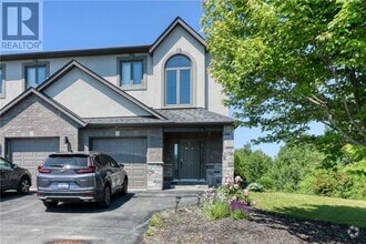 Building Photo - 35 Birmingham Dr