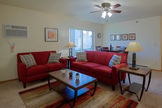 Country View Apartments - 4