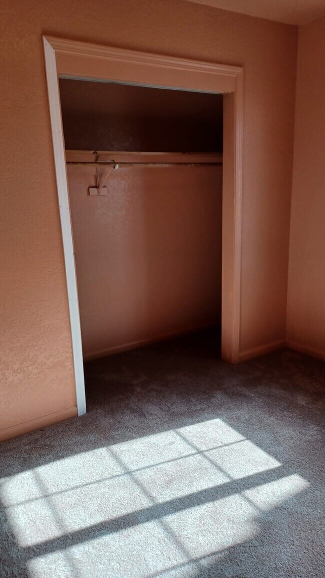 Dormitorio - 1137 Alberni St