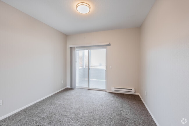 2BA, 2BA - 1055SF - River Trail