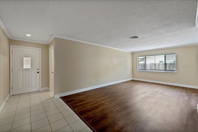 Building Photo - 3176 Heron Pl