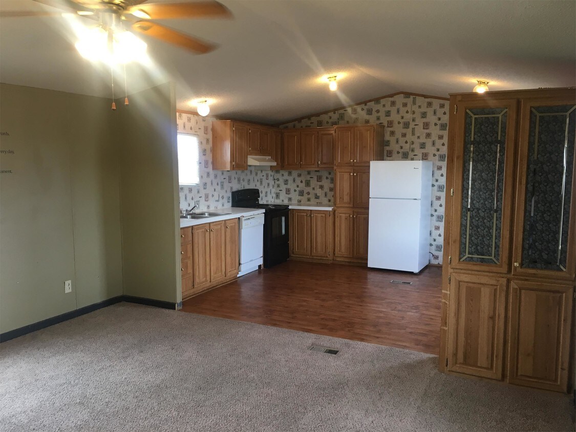 Foto del edificio - 42284 S County Rd 200