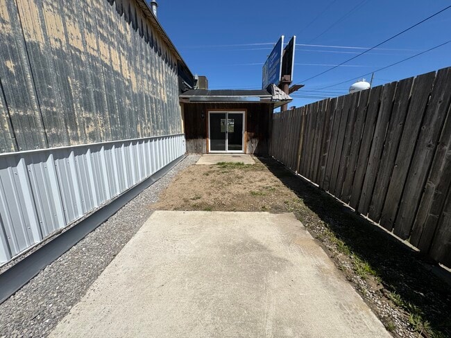 Building Photo - Alpena Commercial Office Space