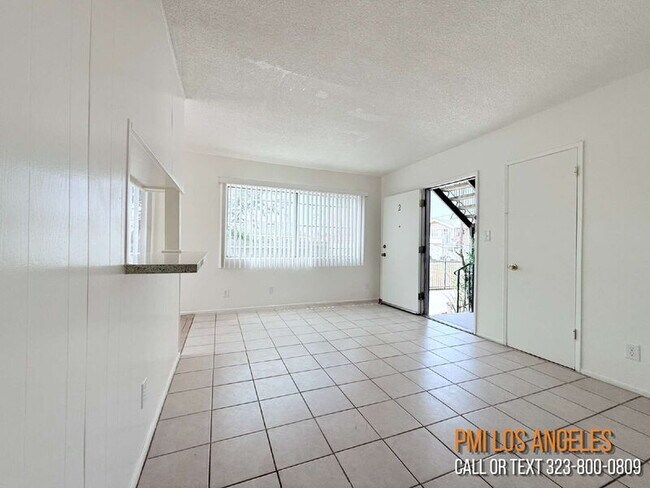Foto del edificio - 1224 Normandie Ave