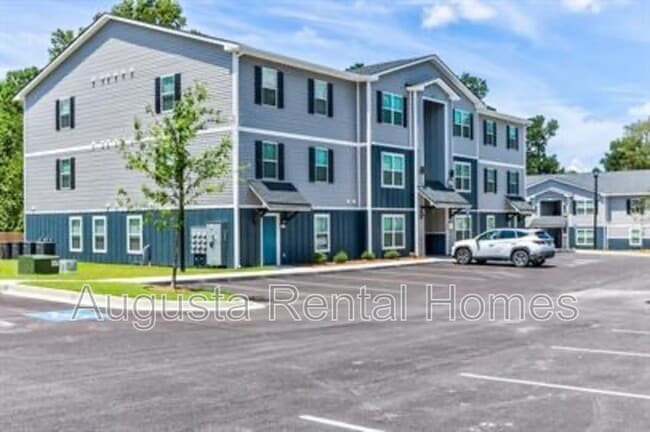 Building Photo - 2509 Otter Run
