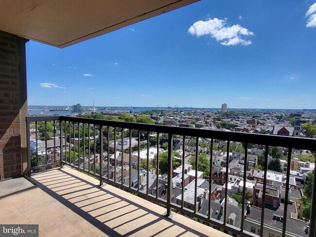 Foto del edificio - 241 S 6th St