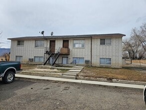 Building Photo - 205 N 400 W