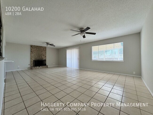 Foto del edificio - 10200 Galahad-
