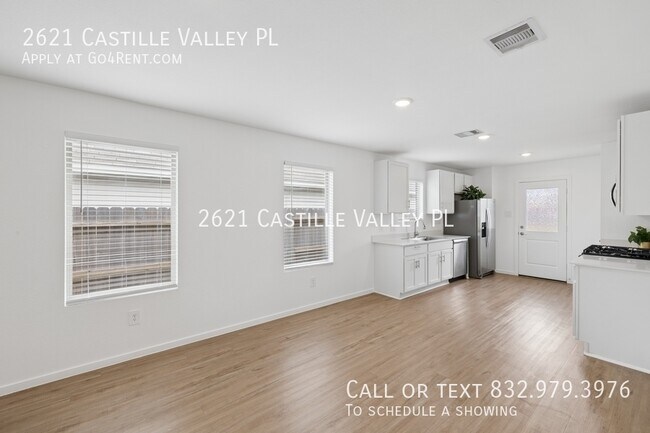 Building Photo - 2621 Castille Vly Pl