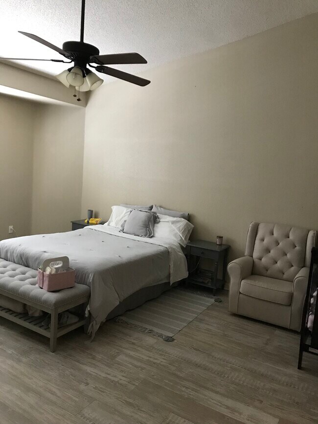 Foto del edificio - 3151 Sunny Prairie Dr