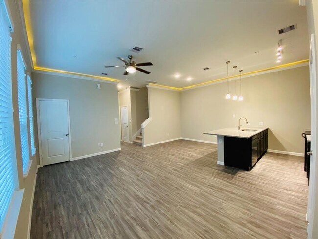 Foto del edificio - 7492 Thunder St