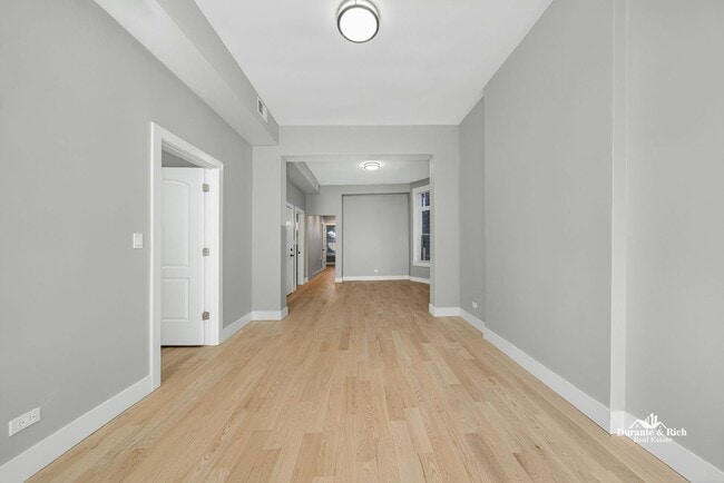 Foto del edificio - Fantastic 3-Bedroom Has All the Amenities