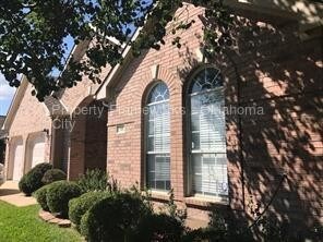 Foto principal - 11101 SW 5th St