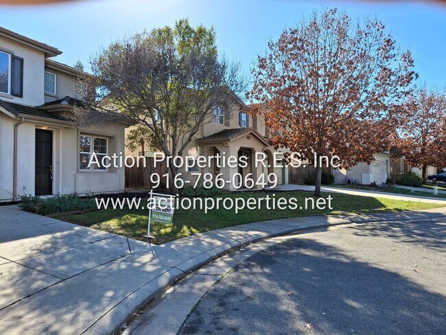 Foto del edificio - Lincoln Crossing, 2 Story 4 Bedroom, 2.5 bath, 2225sqft, Access to Clubhouse Pool & Amenities, Cu...