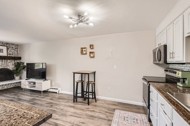 Foto del edificio - 1008 Corona St