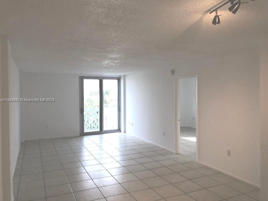 Foto principal - 1020 Meridian Ave