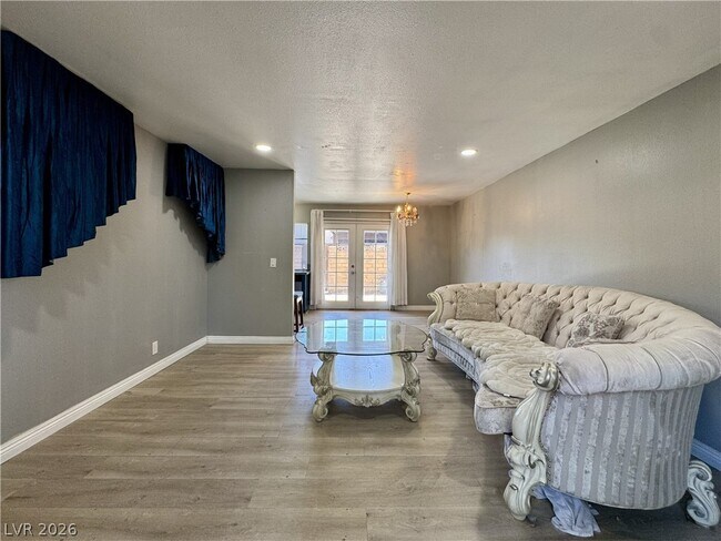 Foto del edificio - 6224 Meadow Haven Ln