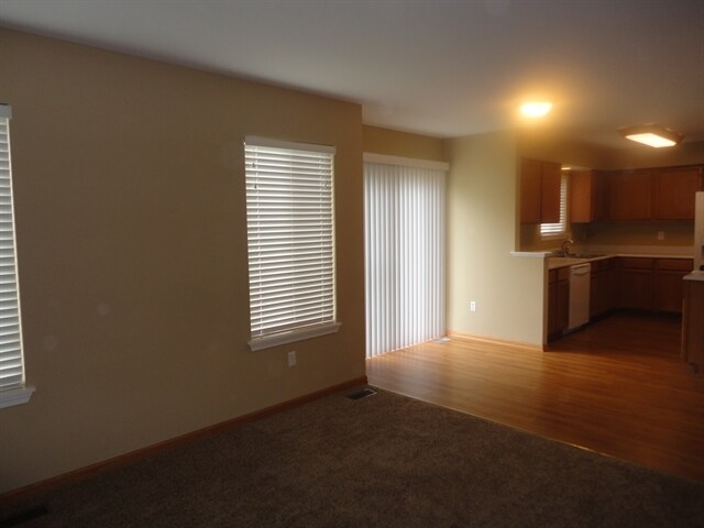 Foto del edificio - 14129 S Manassas Ln