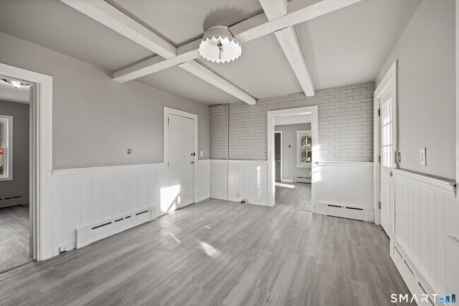 Foto del edificio - 153 Funston Ave