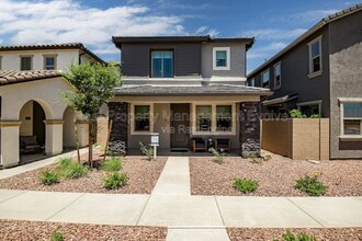 Building Photo - 43256 N Hinoki St