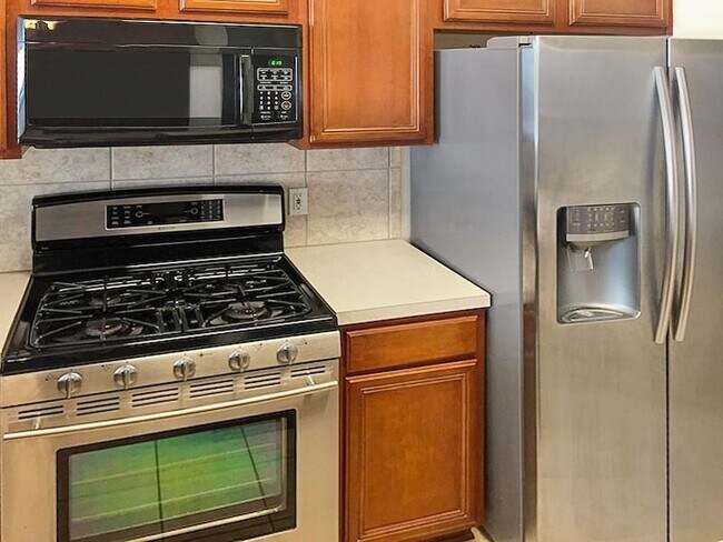 Foto del edificio - 240 Mesa View