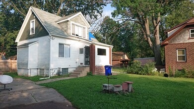 Building Photo - 4552 Guilford St