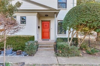 Building Photo - 4924 Lahoma St