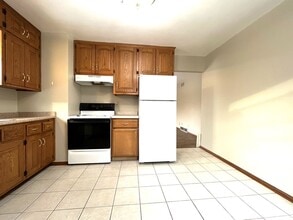 Building Photo - 5672 N 97th St