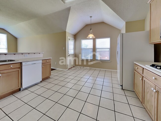 Building Photo - 1307 Rabbit Rdg