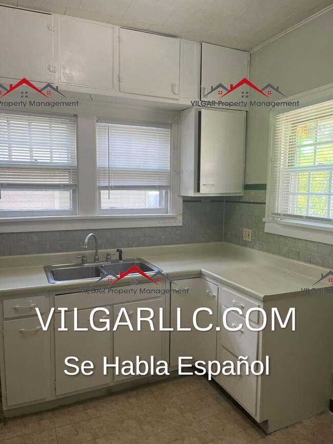 Foto del edificio - 3 bed, 1 bath home in Gary, IN