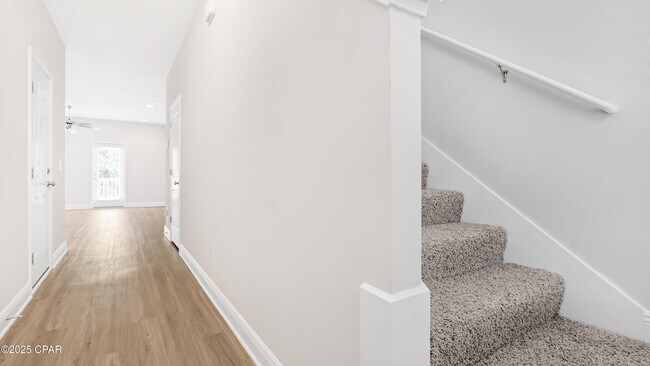 Foto del edificio - 7590 Shadow Lake Dr