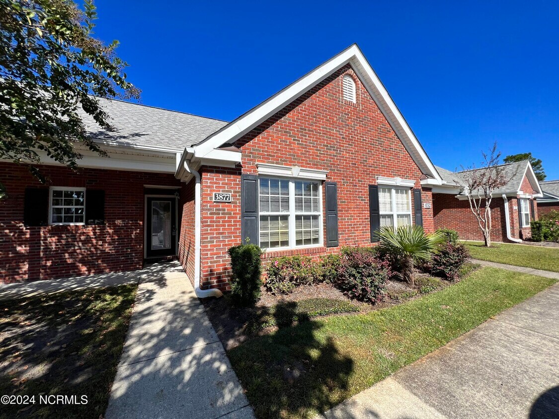 3877 Merestone Dr, Wilmington, NC 28412 Townhome Rentals in