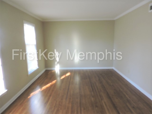 Building Photo - 3008 Eagle Dr