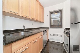 Building Photo - EAST 55 STREET