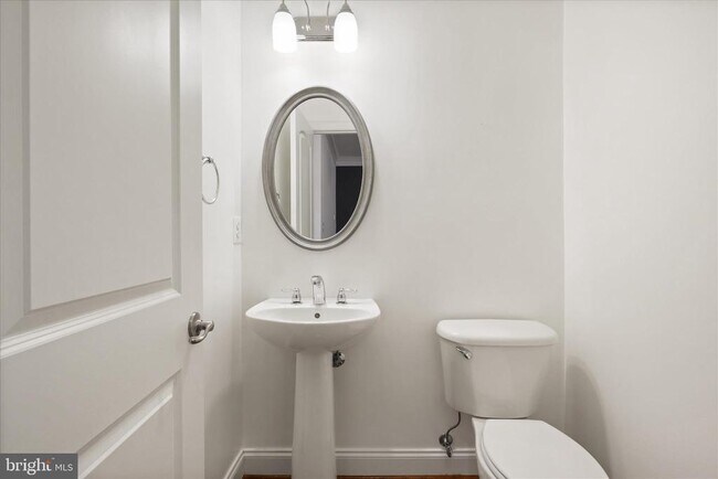 Foto del edificio - 8072 Criaza Branch Ct