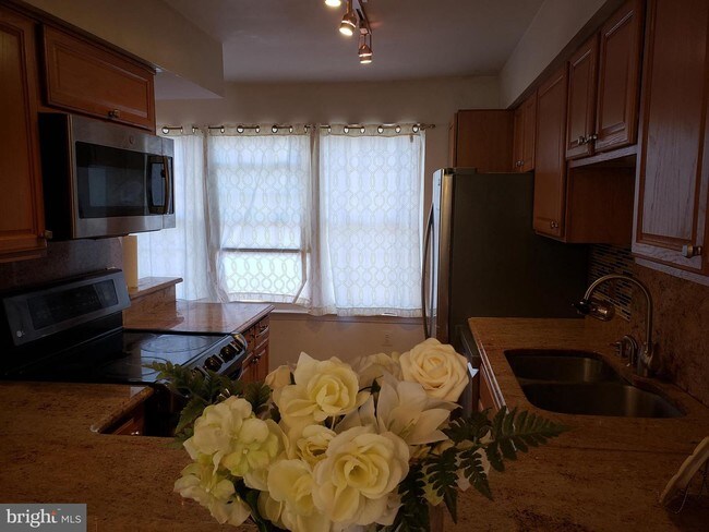 Foto del edificio - 7716 Marshall Heights Ct