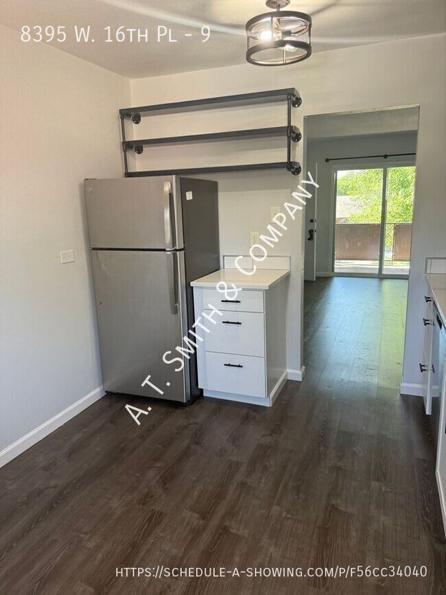 Foto del edificio - 8395 W 16th Pl