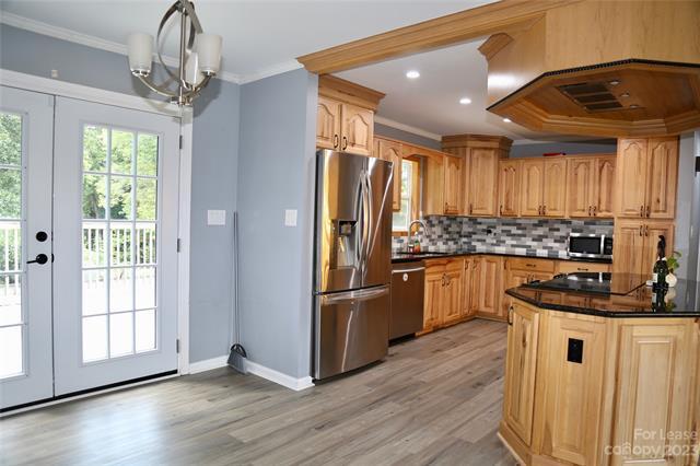 Foto del edificio - 4531 Oakwood Cir