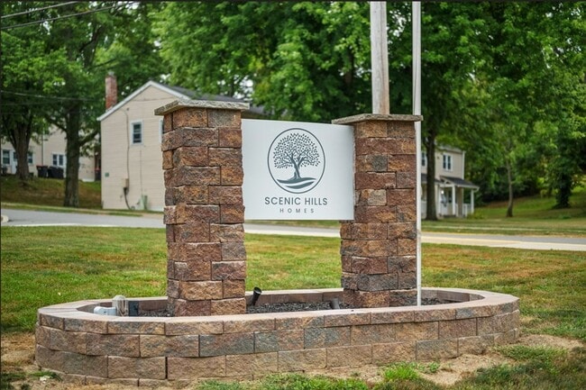 Building Photo - Scenic Hills Homes - Midland, PA