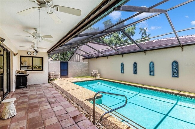 Building Photo - 3902 Glen Oaks Manor Dr