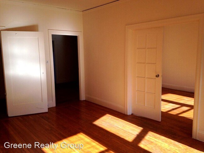 Building Photo - 1 br, 1 bath Apartment - 745 Fillmore Street