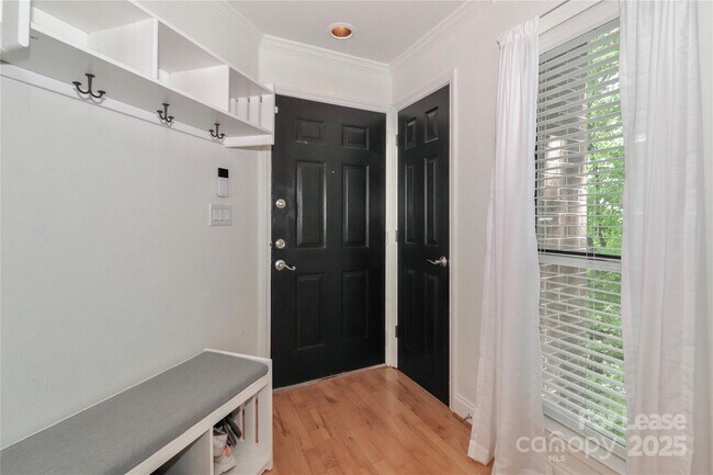 Foto del edificio - 2508 Cranbrook Ln