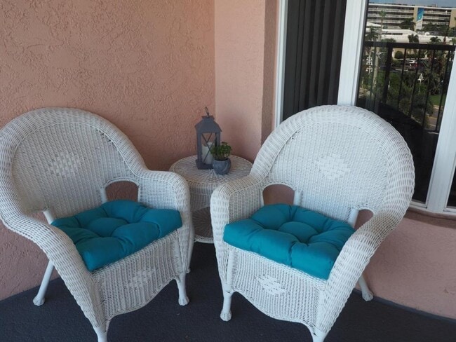 Building Photo - 5445 Gulf Blvd Apt 509