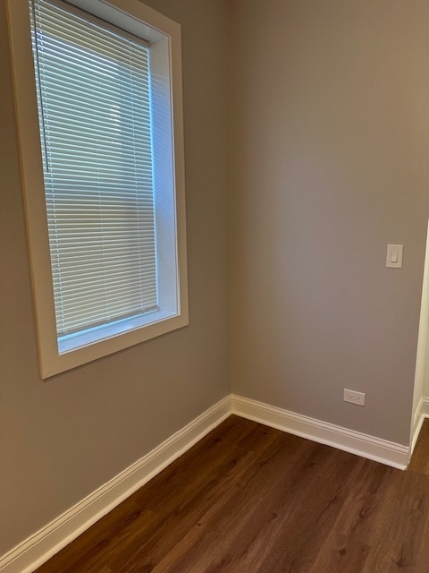 Building Photo - 2827 W 23rd St