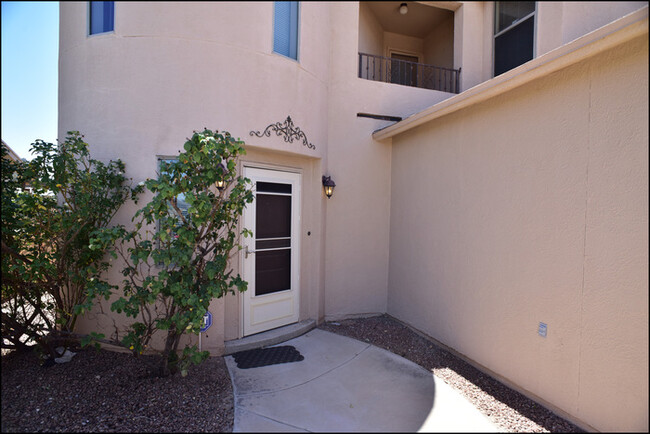 Building Photo - 3277 Scarlet Point Dr